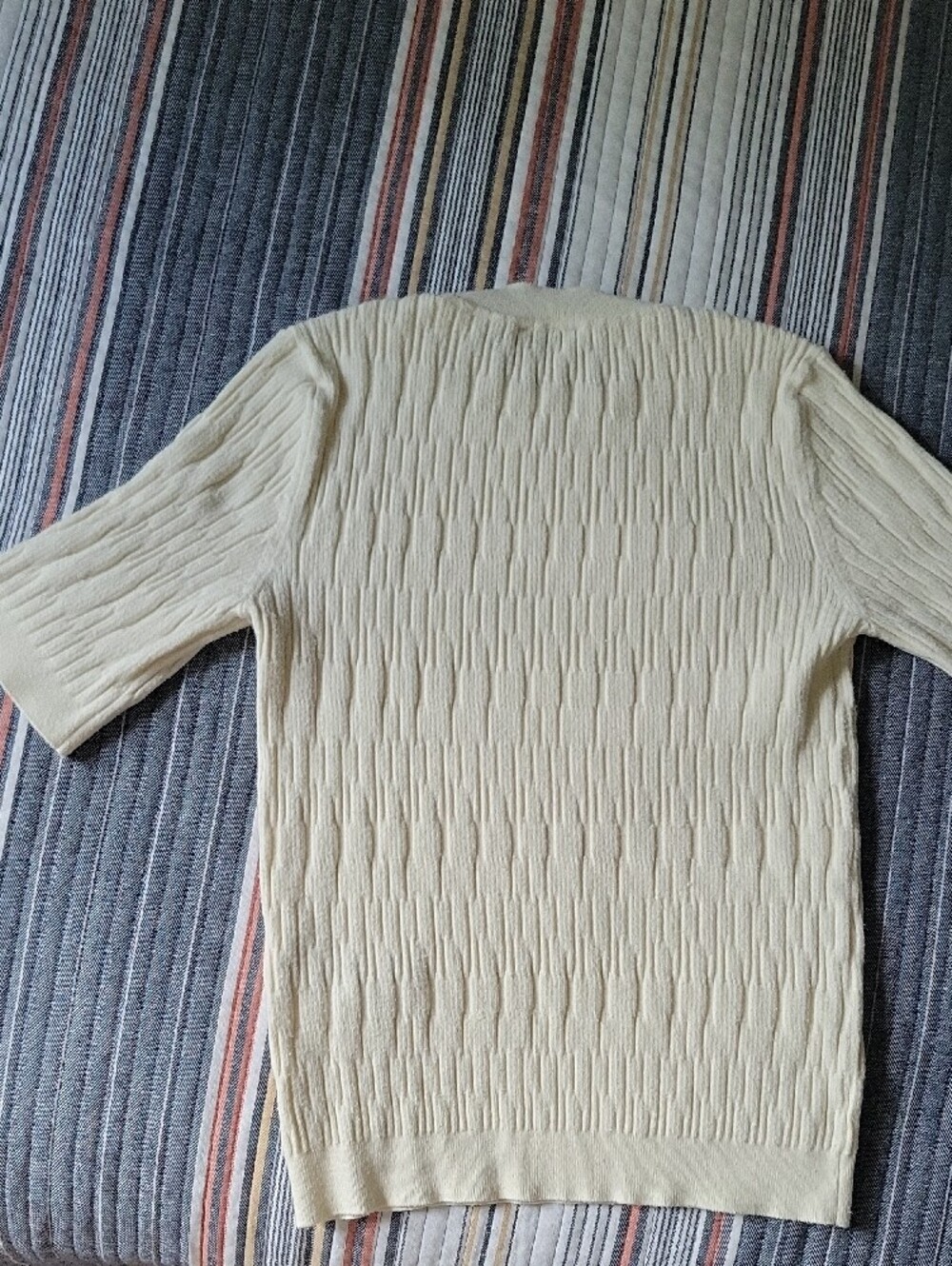 Cream Textured Knit Crewneck Women's Short Sleeve Top - Picture 2 of 5